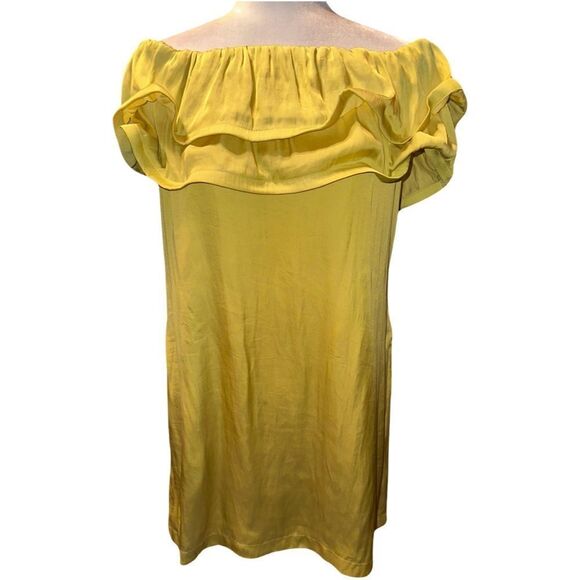 BCBGMaxAzria Sharon Off Shoulder Dress w/ Pockets Size Medium - Picture 2 of 4